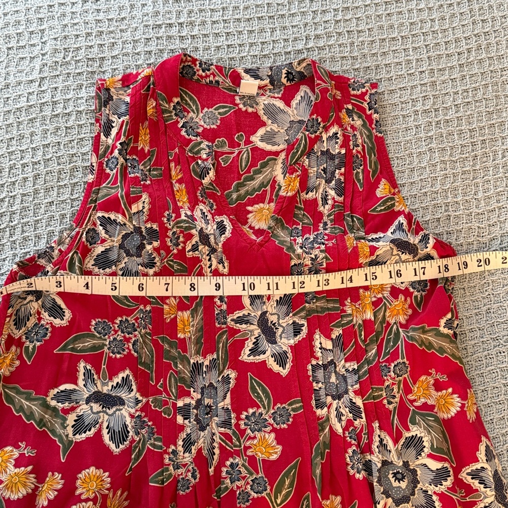 Red Floral Old Navy Dress - Picture 7 of 7